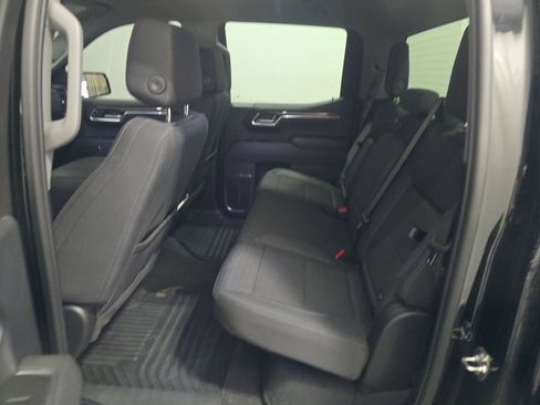 Used 2025 GMC Sierra 1500 Elevation AWD/4WD image 5