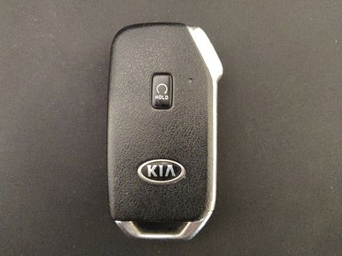 Used 2021 Kia Sorento S w/ Panoramic Sunroof Package image 32