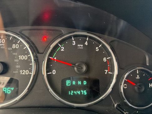 Used 2012 Jeep Liberty Sport w/ Popular Equipment Group RWD image 6