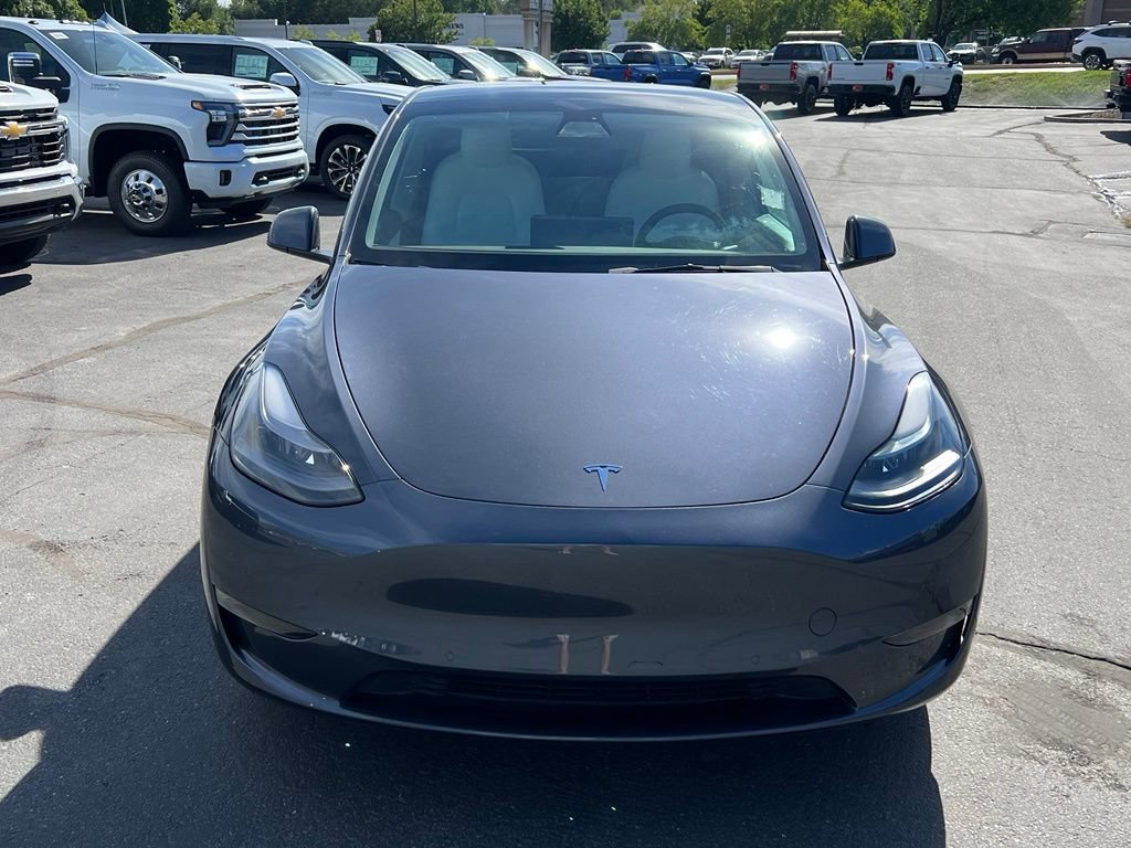 Used 2022 Tesla Model Y Performance AWD/4WD image 3