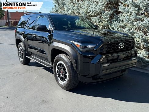 Used 2025 Toyota 4Runner TRD Off-Road image 13