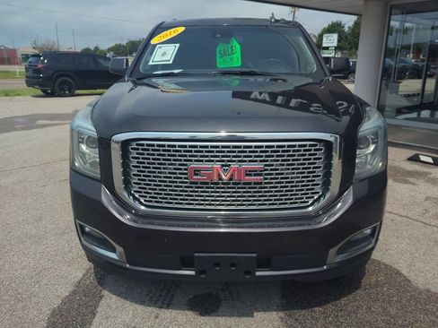 Used 2016 GMC Yukon Denali w/ Open Road Package AWD/4WD image 2