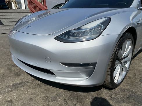 Used 2017 Tesla Model 3 Long Range image 87