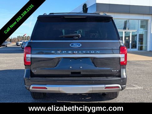 Used 2023 Ford Expedition Max XLT image 5