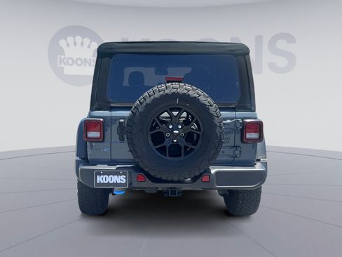 Used 2024 Jeep Wrangler Unlimited AWD/4WD image 15