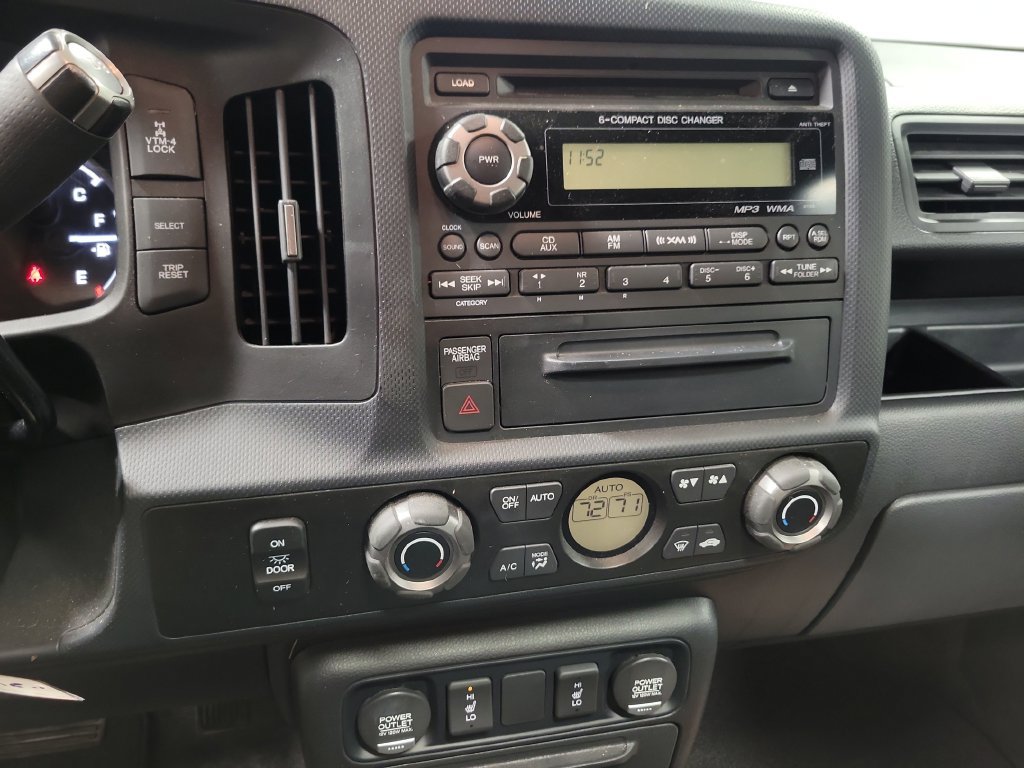 Used 2011 Honda Ridgeline RTL image 16