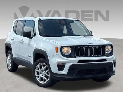 Used 2023 Jeep Renegade Latitude