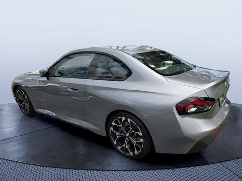 Used 2026 BMW 230i Coupe w/ Premium Package RWD image 3