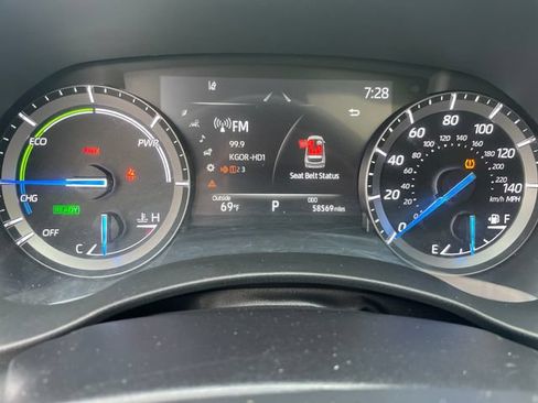 Used 2021 Toyota Highlander XLE w/ Protection Package #3 (TMS) AWD/4WD image 16