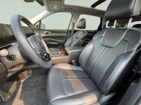 Used 2024 Kia Sorento X-Line EX AWD/4WD image 14