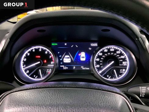 Used 2021 Toyota Camry SE w/ Cold Weather Package image 25