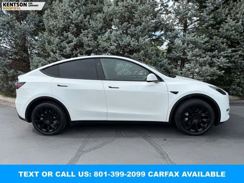 Used 2024 Tesla Model Y Long Range AWD/4WD image 10