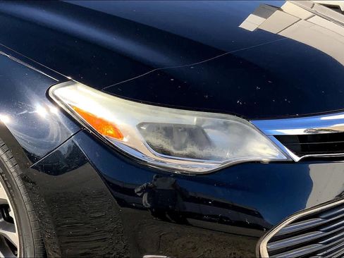 Used 2013 Toyota Avalon XLE image 24