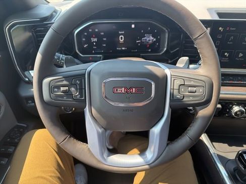 New 2026 GMC Sierra 1500 SLT image 25