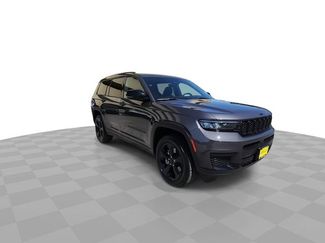 Used 2024 Jeep Grand Cherokee L Laredo video 2