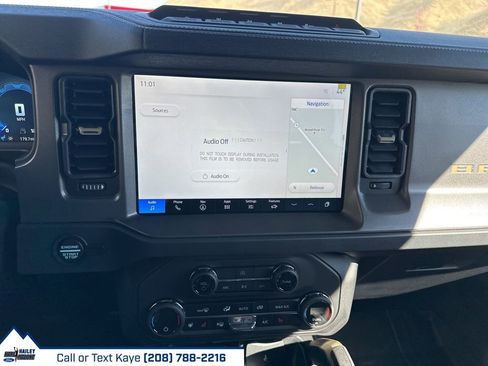 New 2025 Ford Bronco Badlands w/ Sasquatch Package AWD/4WD image 61