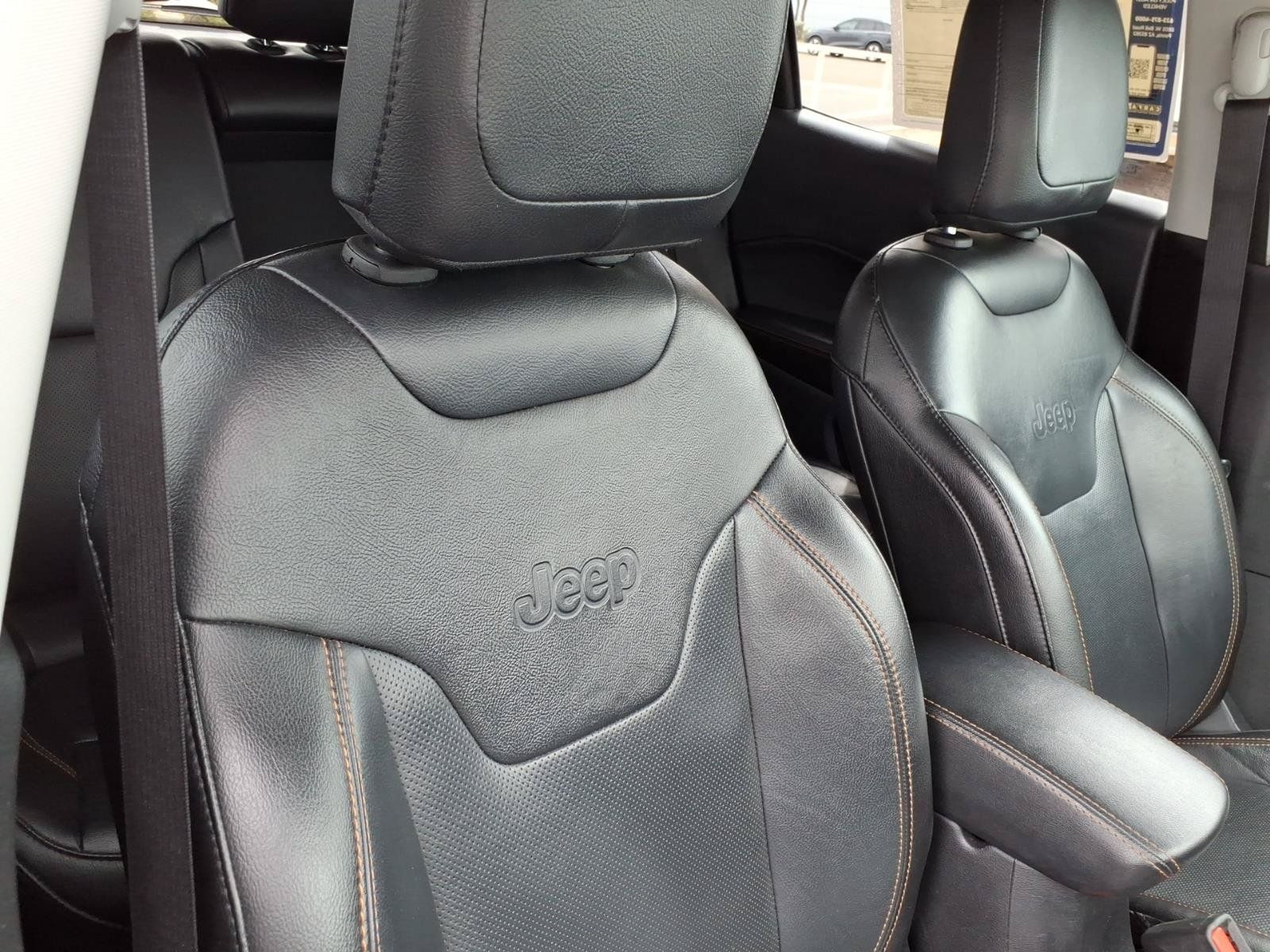 Used 2019 Jeep Compass Limited AWD/4WD image 13