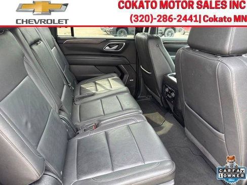 Used 2024 Chevrolet Suburban LT AWD/4WD image 13