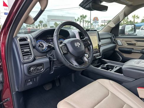 Used 2019 RAM 1500 Limited AWD/4WD image 12