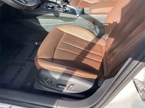 Used 2017 Audi A4 2.0T Premium Plus image 15