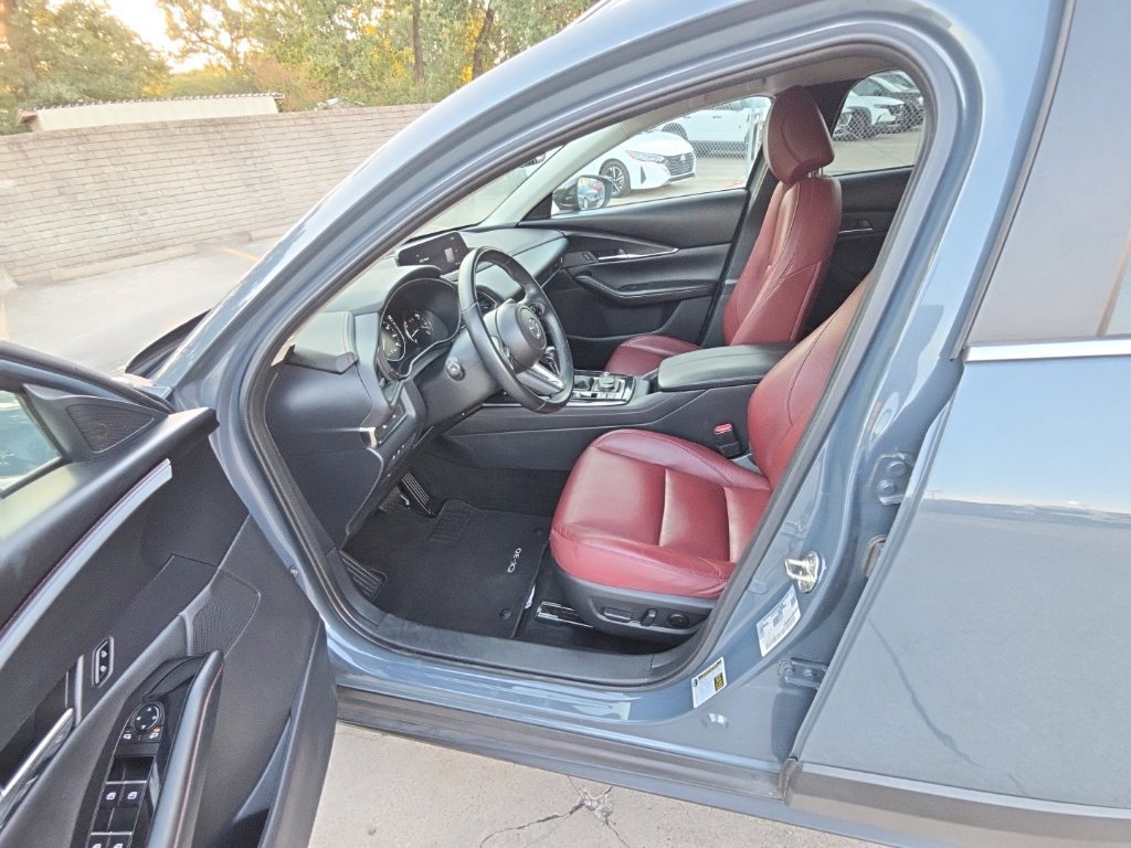 Used 2025 MAZDA CX-30 AWD 2.5 S w/ Preferred Package image 4