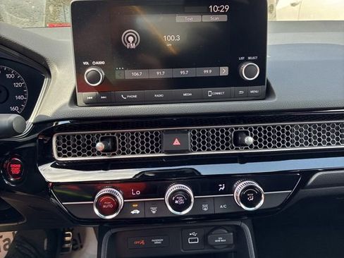 Used 2023 Honda Civic Sport image 6