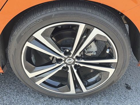 Certified 2023 Nissan Sentra SR w/ SR Premium Package FWD image 9