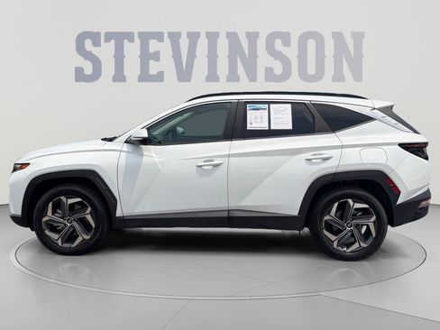Certified 2022 Hyundai Tucson SEL AWD/4WD image 2
