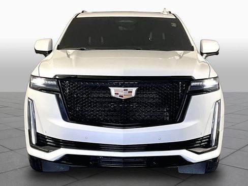 Certified 2024 Cadillac Escalade Sport Platinum AWD/4WD image 4