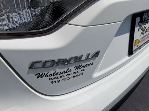 Used 2023 Toyota Corolla LE FWD image 31