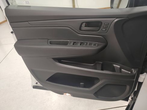New 2026 Honda Odyssey EX-L image 10