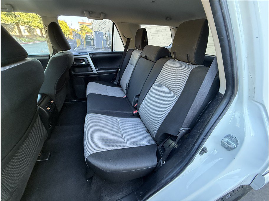 Used 2017 Toyota 4Runner SR5 RWD image 15
