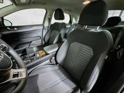 Certified 2025 Kia K5 LXS FWD image 19