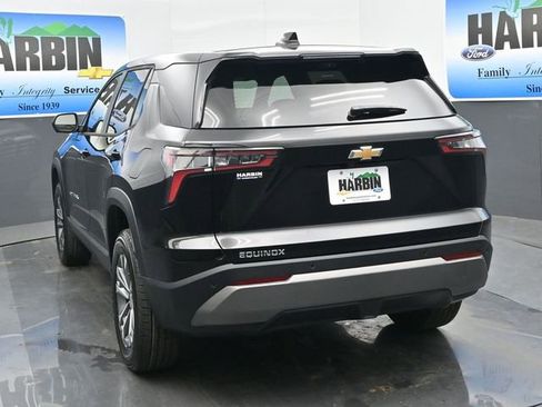 New 2026 Chevrolet Equinox LT image 4