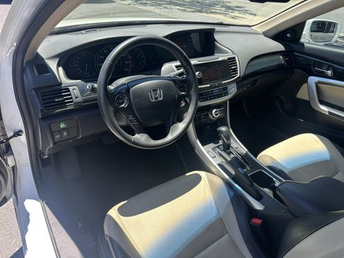Used 2015 Honda Accord EX-L image 17