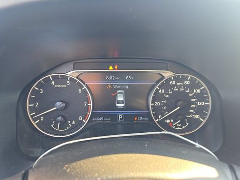 Used 2025 Nissan Altima 2.5 SV FWD image 2