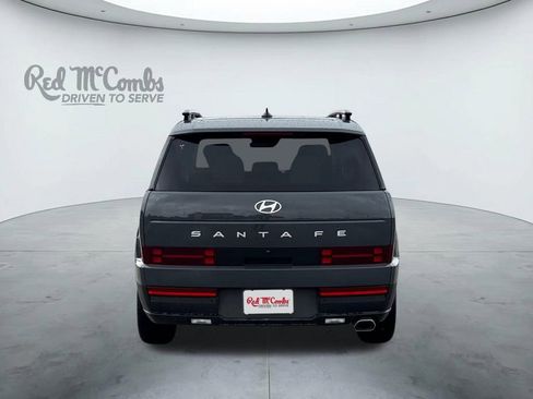 Used 2025 Hyundai Santa Fe SEL FWD image 4