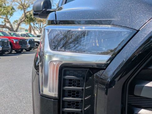 New 2026 Toyota Tundra SR5 AWD/4WD image 10