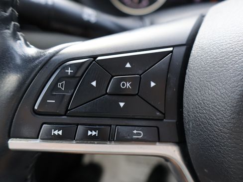 Used 2022 Nissan Sentra SV w/ All-Weather Package FWD image 35