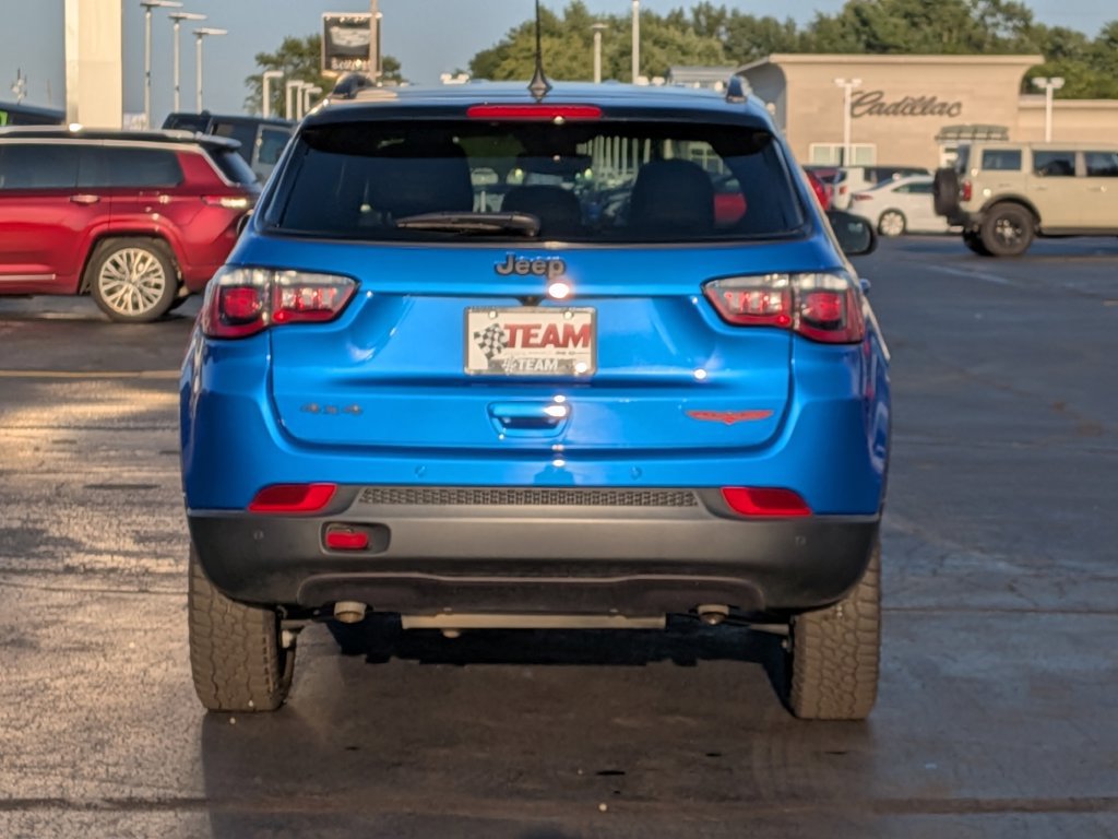 Used 2026 Jeep Compass Trailhawk AWD/4WD image 7