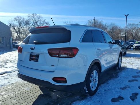 Used 2020 Kia Sorento LX w/ LX I4 Convenience Package image 7