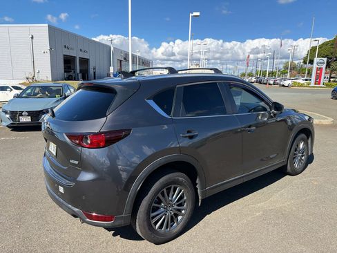 Used 2017 MAZDA CX-5 Touring w/ Preferred Equipment Package image 3