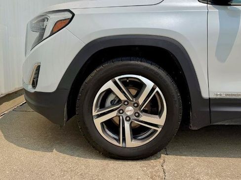 Used 2021 GMC Terrain SLT w/ Infotainment Package II AWD/4WD image 37
