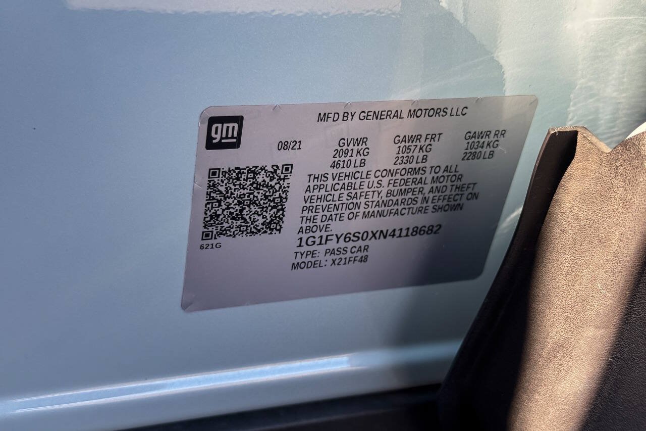 Used 2022 Chevrolet Bolt EUV LT w/ Convenience Package FWD image 19