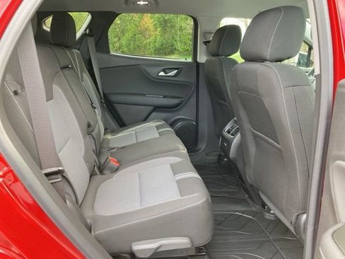 Used 2024 Chevrolet Blazer LT w/ Convenience Package FWD image 26