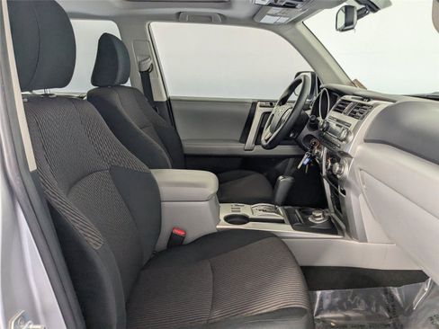 Used 2013 Toyota 4Runner SR5 image 4