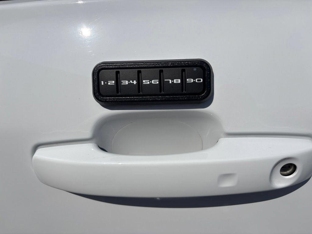 Used 2025 Ford Ranger Raptor AWD/4WD image 12