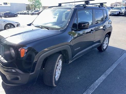 Used 2017 Jeep Renegade Latitude AWD/4WD image 1