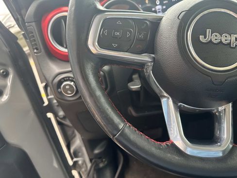 Used 2021 Jeep Gladiator Rubicon image 22
