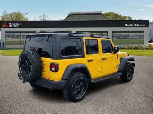 Used 2021 Jeep Wrangler Unlimited Sport AWD/4WD image 3